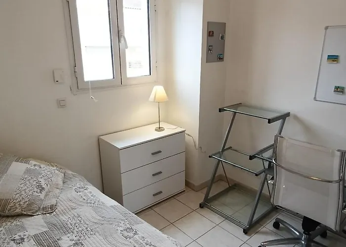 Bright Cocoon With Terrace And Sea View Апартаменты